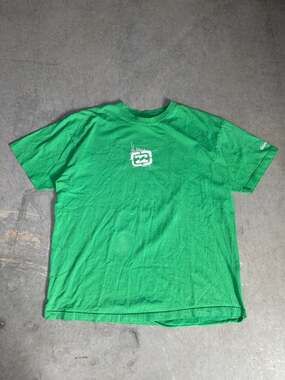 90s Billabong T-Shirt Size L Green Surf Logo